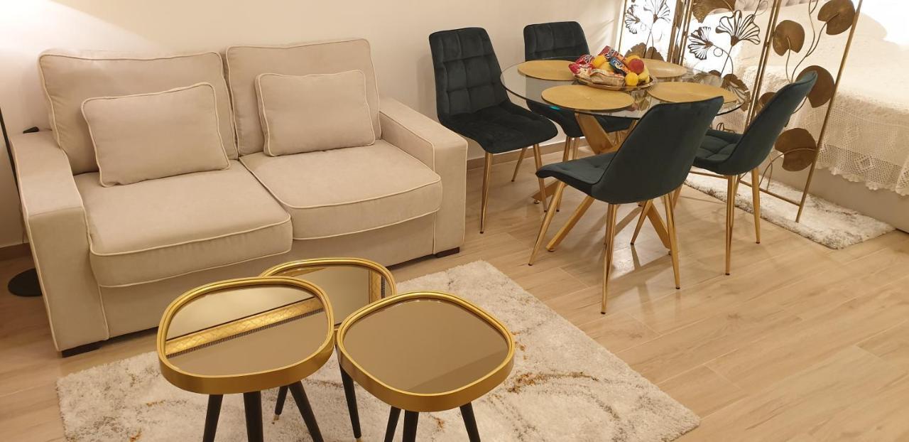 Golden Studio - Private Parking Ragusa Esterno foto