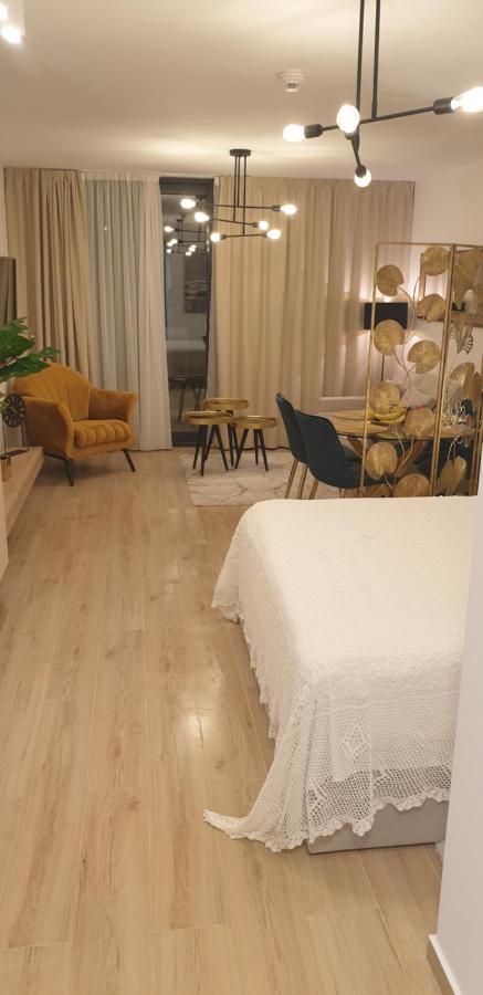 Golden Studio - Private Parking Ragusa Esterno foto